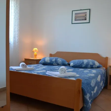 Zambratija 14557b Savudrija